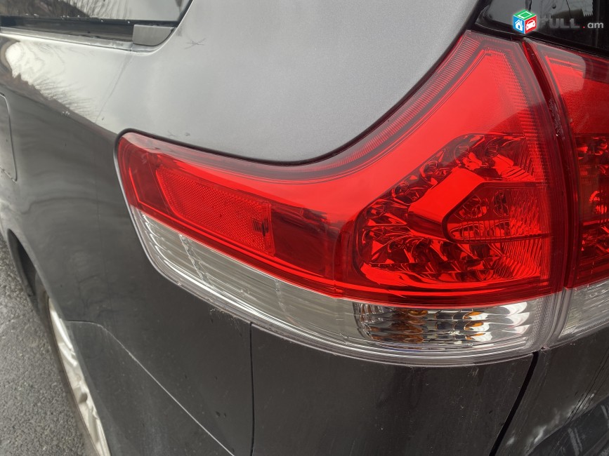 Toyota Sienna stop 2011-2015