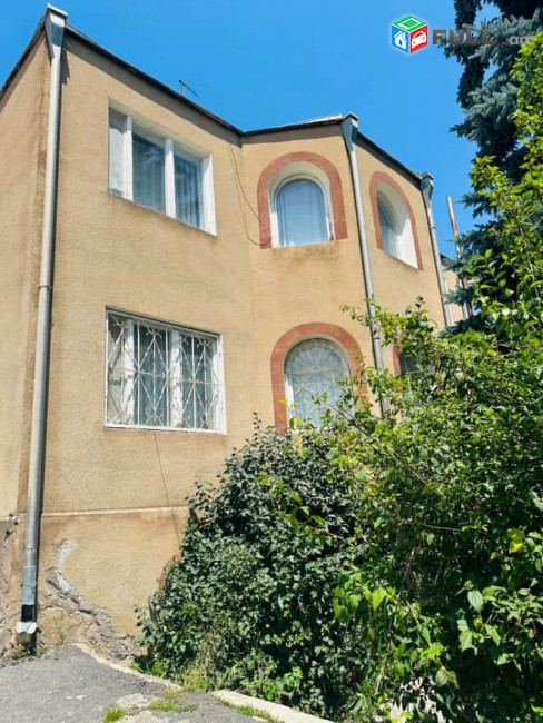 VACHARVUM  E  2 HARG ARAZNATUN  GAVARUM   MAK 650 Q.6  SENYAK