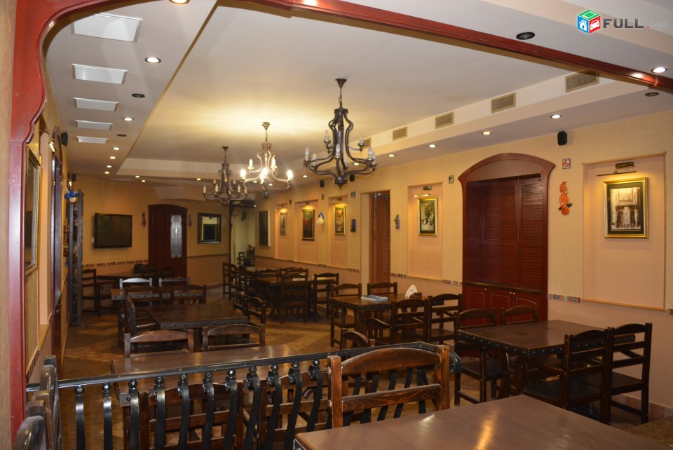 Ռեստորանային տարածք, փոքր կենտրոն կենտրոնում, 175 ք.մ.  Կոդ G1120