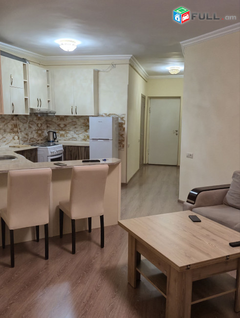 Վարձով է տրվում 2 սենյականոց բնակարան։ for rent կոդ B1239