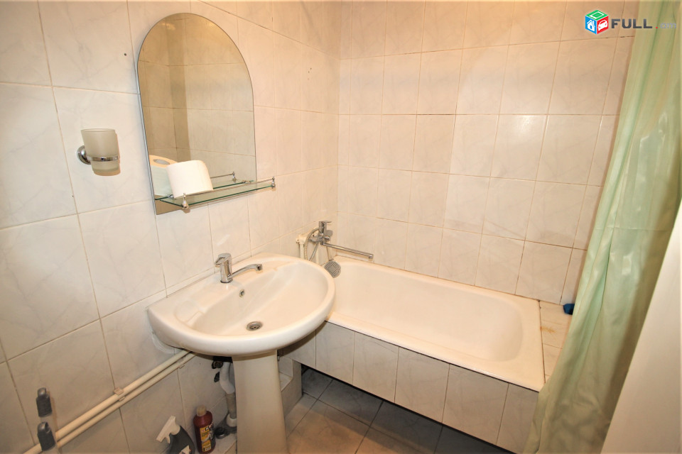 Կիևյան փողոց,3 սենյականոց բնակարան,94քմ,for rent,Կոդ B1335