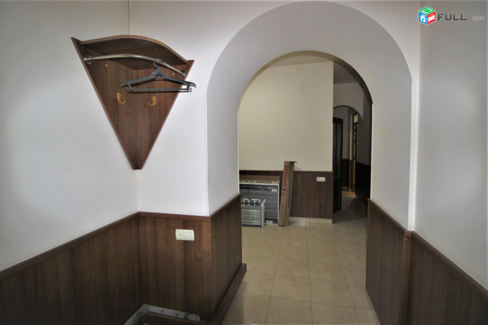 Կորյունի փողոց,կենտրոն,80քմ,Գրասենյակային տարածք,for rent, Կոդ G1625
