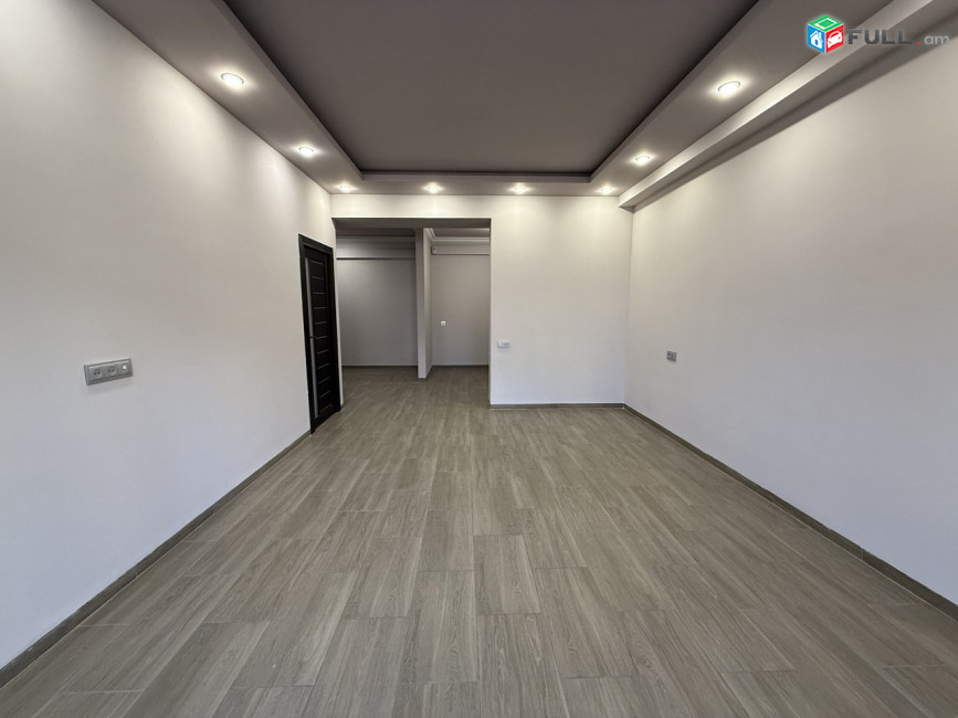 Գրասենյակային տարածք։ for rent,Կոդ G1771