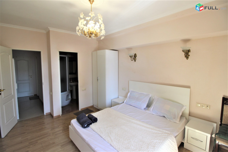 Պուշկինի փողոց, 3 սենյականոց բնակարան, 70քմ, for rent, կոդ B1447