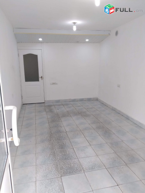 Վարձով 1-ին գիծ տարածք, for rent, Կոդ G2104