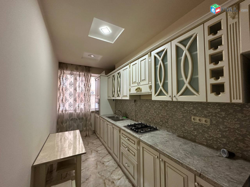 Կենտրոնում՝ Արգիշտի փողոցում, Քարֆուր սուպերմարկետի հարևանությամբ վարձով է տրվում 2 սենյականոց բնակարան, For rent, կոդ B1551