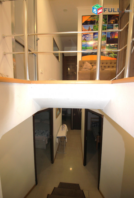 Փոքր Կենտրոնում՝ Պուշկին փողոցում վարձակալությամբ է տրվում 2 հարկանի գրասենյակային տարածք, For rent, կոդ G2242