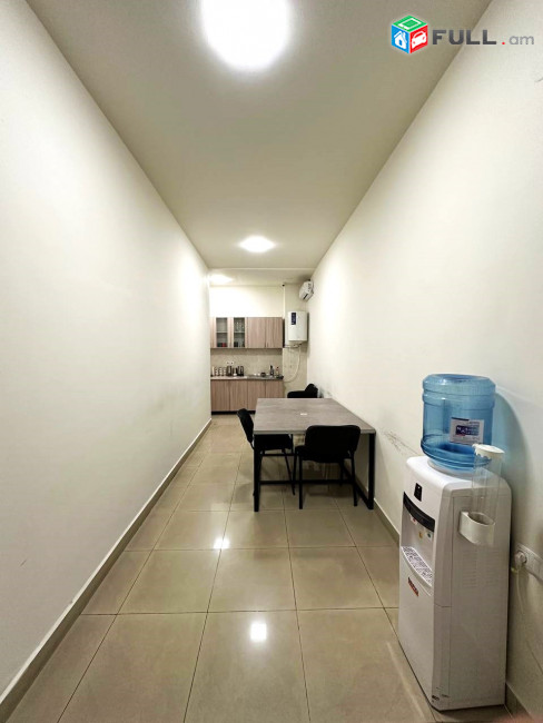 Վարձով է տրվում կոմերցիոն տարածք։ For rent կոդ G2469