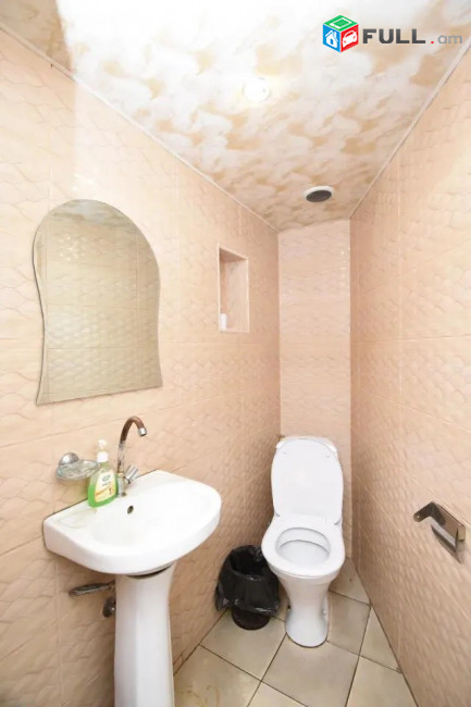 Վարձով է տրվում կոմերցիոն տարածք։ For rent կոդ G2475