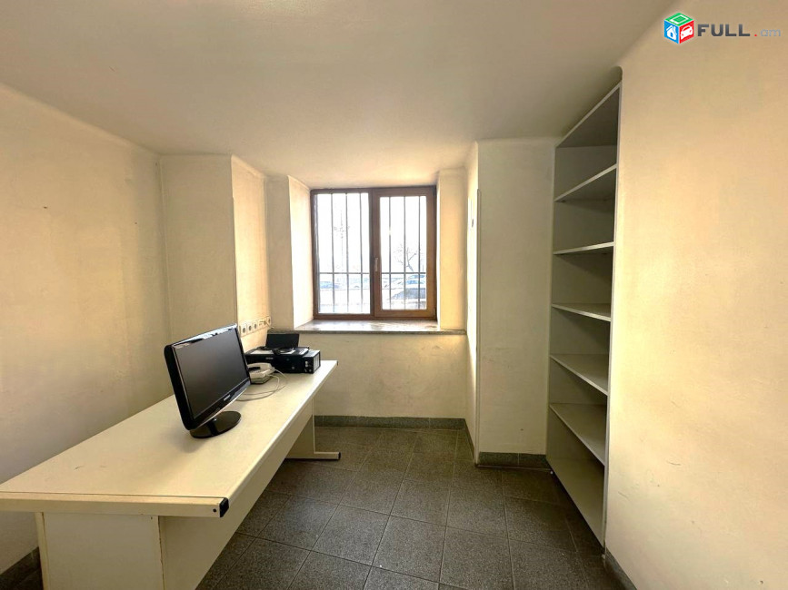 Վարձով կոմերցիոն տարածք։ For rent կոդ G2502