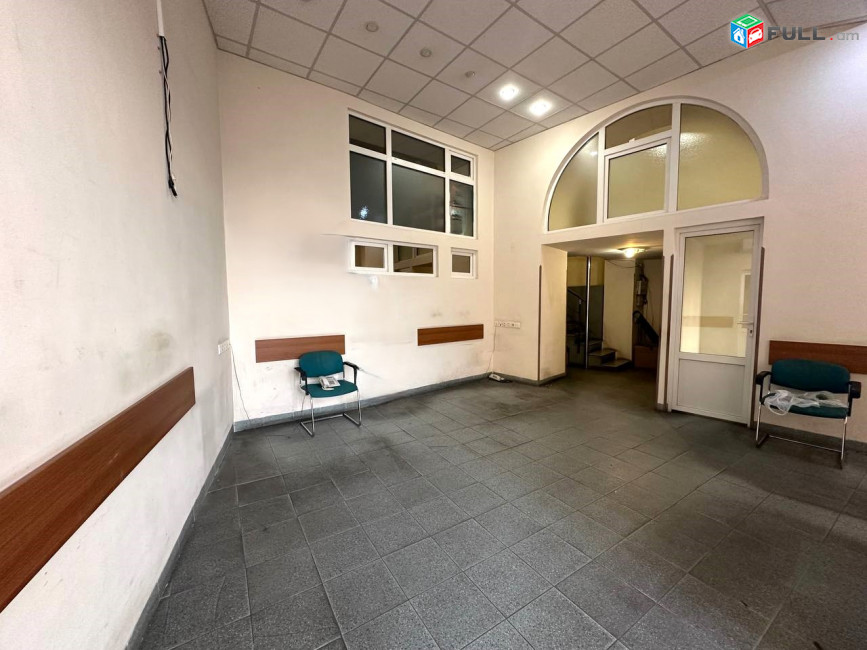 Վարձով կոմերցիոն տարածք։ For rent կոդ G2502
