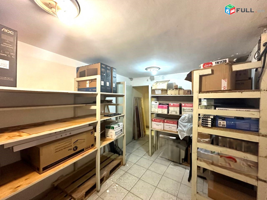 Վարձով կոմերցիոն տարածք։ For rent կոդ G2502