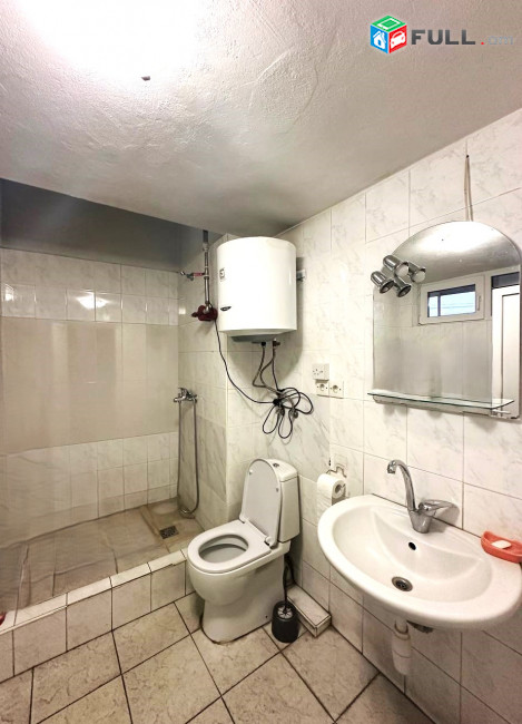 Վարձով կոմերցիոն տարածք։ For rent կոդ G2502