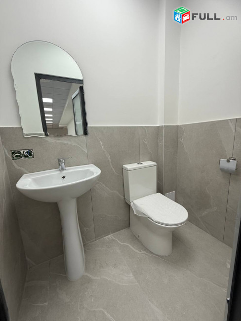 Վարձով կոմերցիոն տարածք։ For rent կոդ G2514
