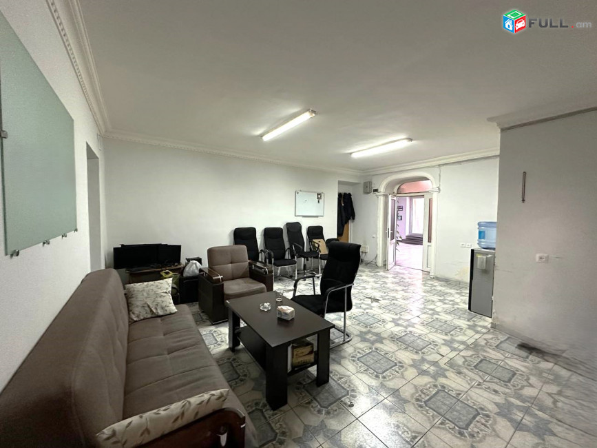Վարձով կոմերցիոն տարածք։ For rent կոդ G2519