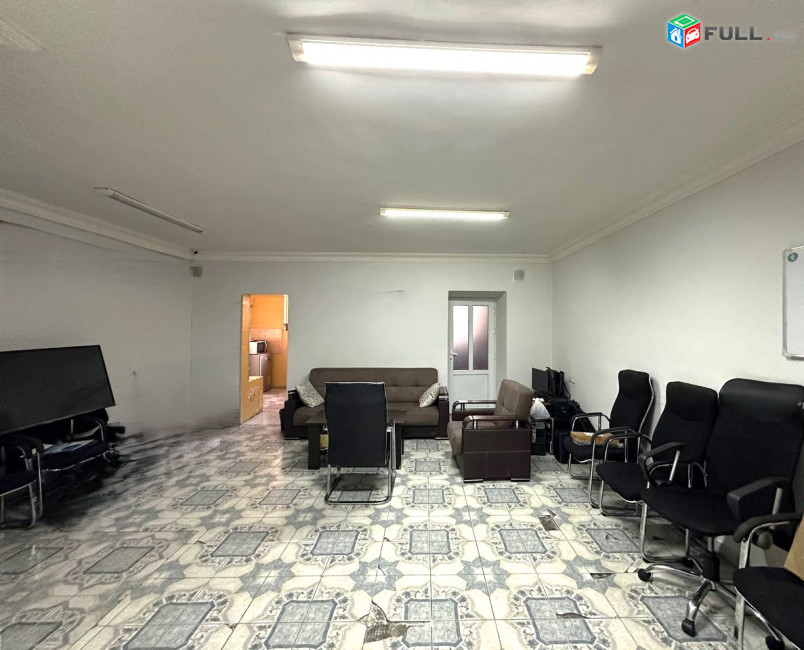 Վարձով կոմերցիոն տարածք։ For rent կոդ G2519