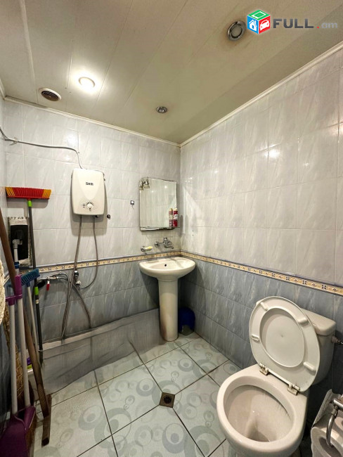 Վարձով կոմերցիոն տարածք։ For rent կոդ G2519