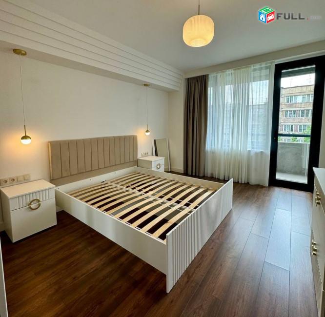 Վաճառվում է արևկող, լուսավոր բնակարան։ For sale կոդ C1779