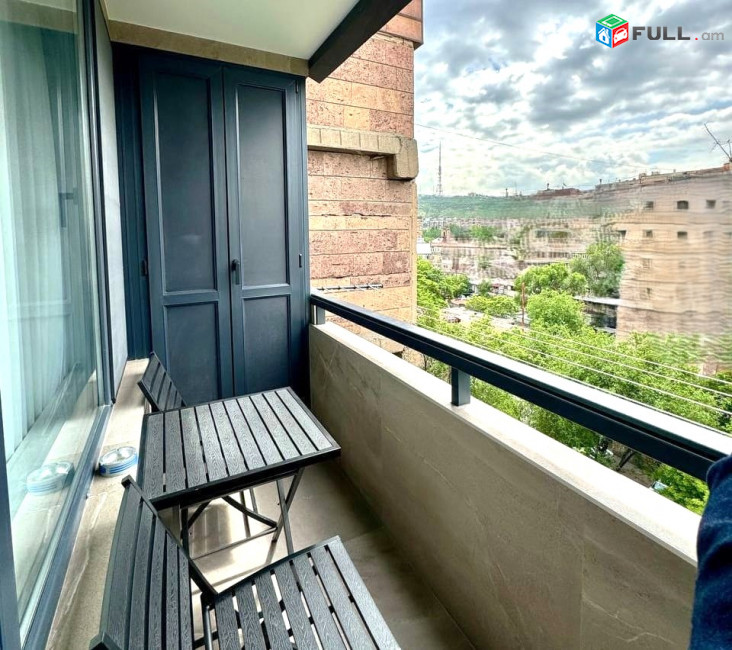 Վաճառվում է արևկող, լուսավոր բնակարան։ For sale կոդ C1779