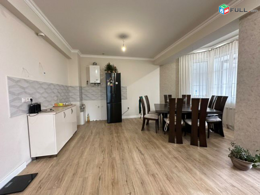 Վարձով  գրասենյակային տարածք։ For rent կոդ G2547