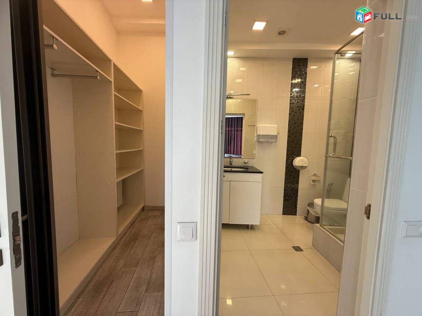Վարձով կոմերցիոն տարածք։ For rent կոդ G2577