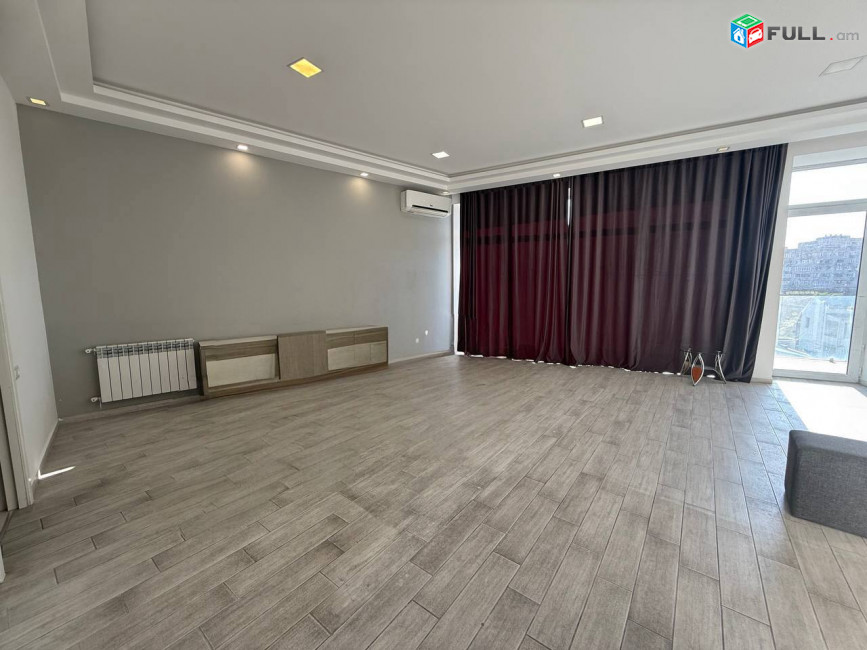Վարձով կոմերցիոն տարածք։ For rent կոդ G2577