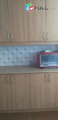 Vardzov e trvum 2 senyakanoc bnakaran Kentronum
