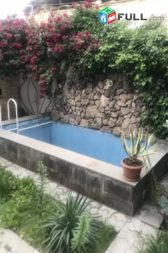 Vardzov e trvum 4 senyakanoc sepakan tun Kentronum