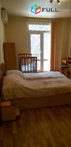 Vardzov e trvum 3 senyakanoc bnakaran Kentronum