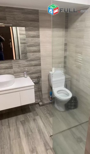 Oravardzov e trvum 2 senyakanots bnakaran Kentronum