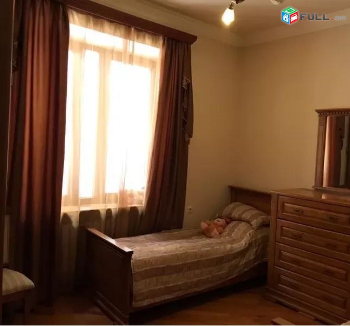 Vardzov e trvum 4 senyakanoc bnakaran Kentronum