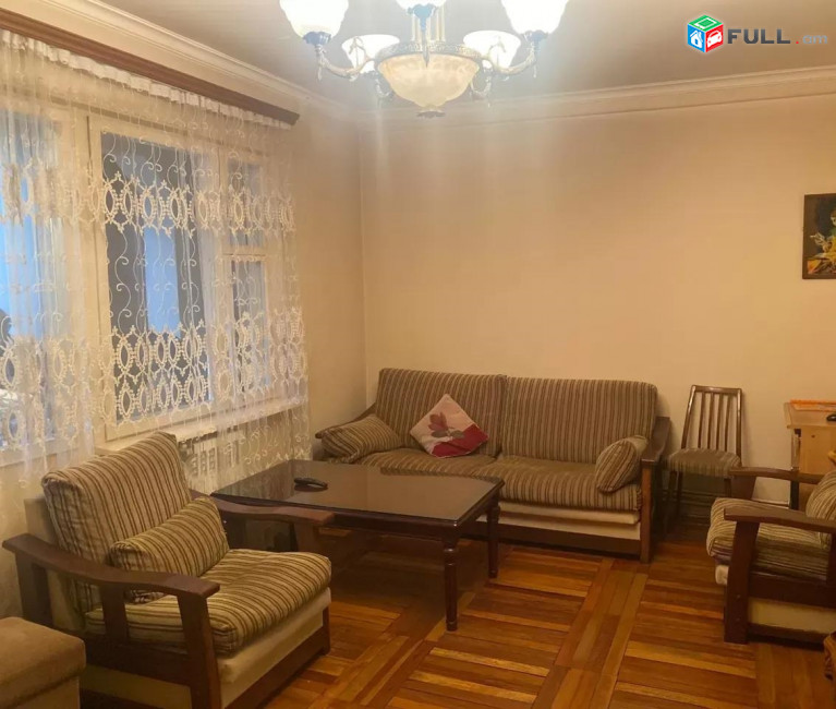 Vardzov e trvum 3 senyakanoc bnakaran Davitashen