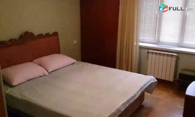 Oravardzov/ e trvum 3 senyakanoc bnakaran Kentronum /