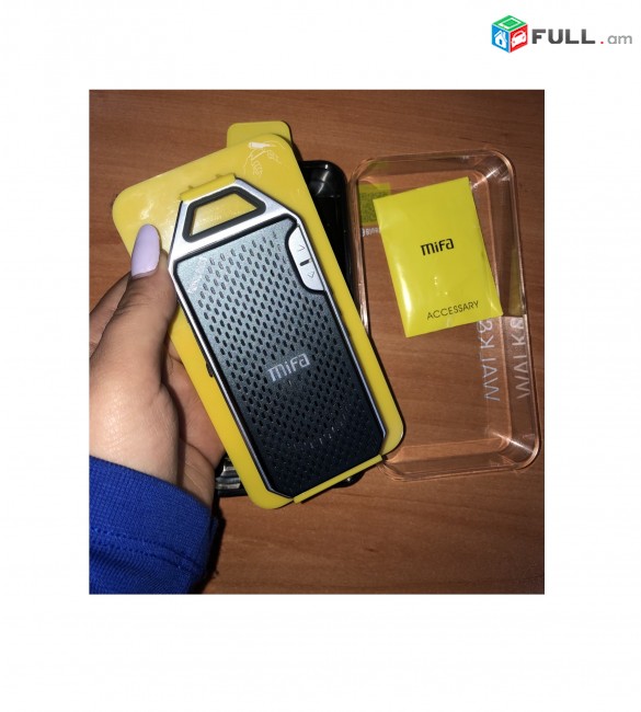 MIFA F4 Беспроводная Bluetooth-динамик с микрофоном Крючок для Micro SD դինամիկ Բարձրախոս AUX