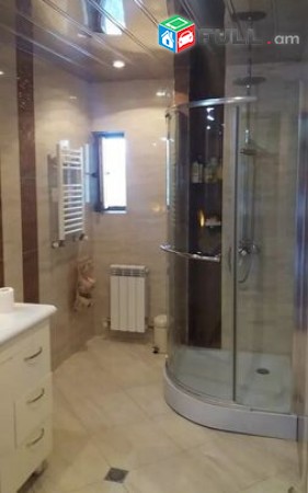 2 sen. duplex bnakaran Bagramyan poxocum 100qm