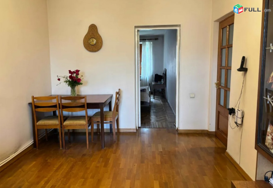 H01004 Բնակարան Կոմիտասում