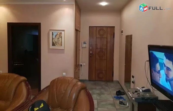 Varcov e trvum 5 senyakanoc bnakaran Bayron poxocum, Operayi motakayqum