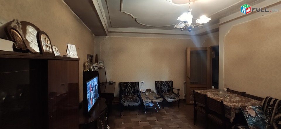Անդրանիկի փողոց,1-2 սենյակ 45քմ,ընտիր կաղնու հատակով,բնակարան