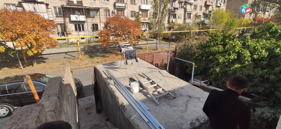 Զեյթւն,հացի գործարանի մոտ,տան մակերեսը մանսարդով 165քմ,հողամաս 144քմ