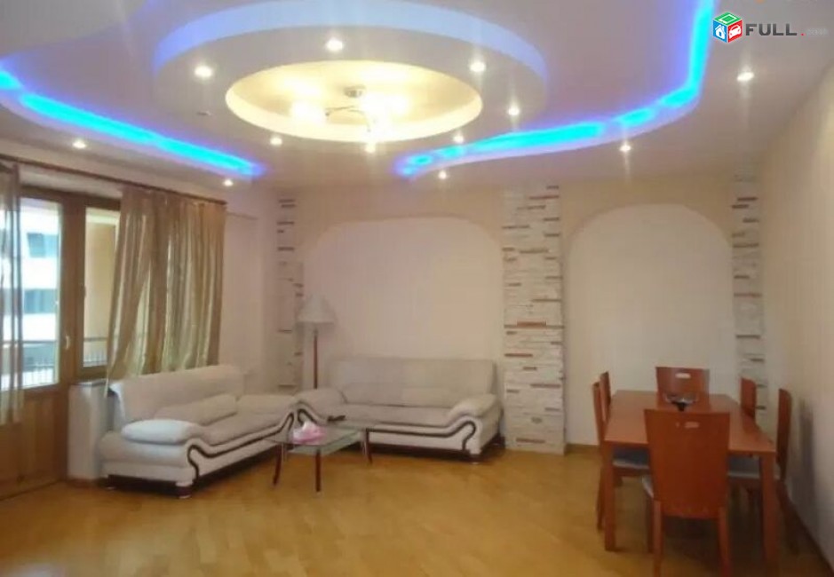 Օրավարձով 3 սենյականոց շքեղ բնակարան Հյուսիսային պողոտայում