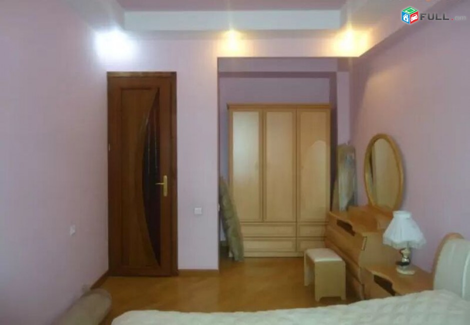 Օրավարձով 3 սենյականոց շքեղ բնակարան Հյուսիսային պողոտայում