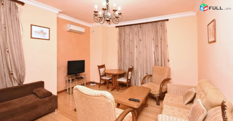 Օրավարձով 3 սենյականոց բնակարան Բուզանդի փողոցում
