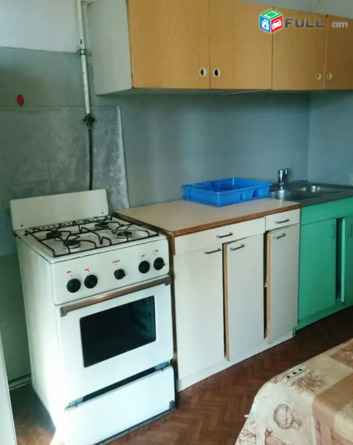 Վարձով 2 (ձևափոխած 3-ի) սենյականոց բնակարան Ագաթանգեղոսի փողոցում