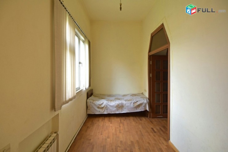 Վարձով 2 (ձևափոխած 3-ի) սենյականոց բնակարան Նալբանդյան փողոցում