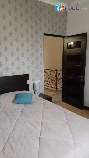 Բարձրարժեք Առանձնատուն. Առինջում SS321