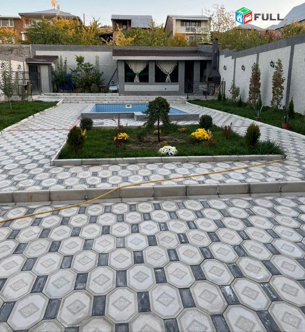 Շքեղ Առանձնատուն. Ձորաղբյուրում SM079
