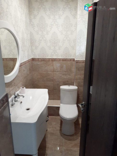 Շքեղ Առանձնատուն. Ձորաղբյուրում SM079
