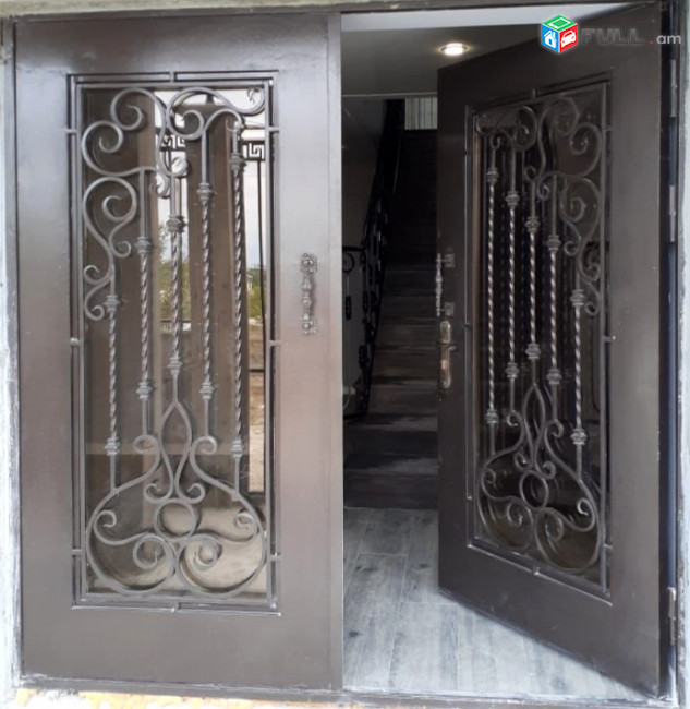 Շքեղ Առանձնատուն. Ձորաղբյուրում SM079
