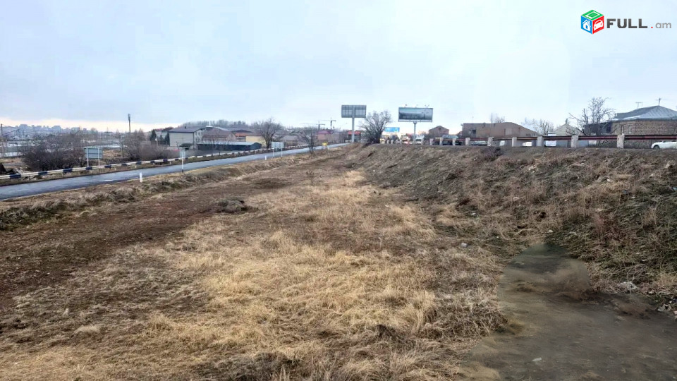 Հասարակական հողատարածք Առինջում 1800ք. RA200