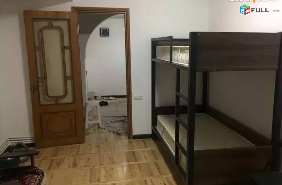 4 սենյականոց բնակարան Վահրամ Փափազյան փողոցում, 96 ք.մ., 14/16 հարկ, կապիտալ վերանորոգված
